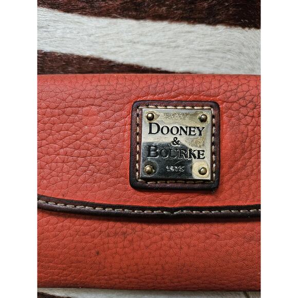Dooney & Bourke Wallet Pebble Grain Continental Clementine Orange Gold Clutch - Picture 3 of 6